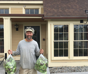 local purveyor with fresh salad delivery